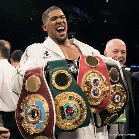 latest heavyweight boxing news.